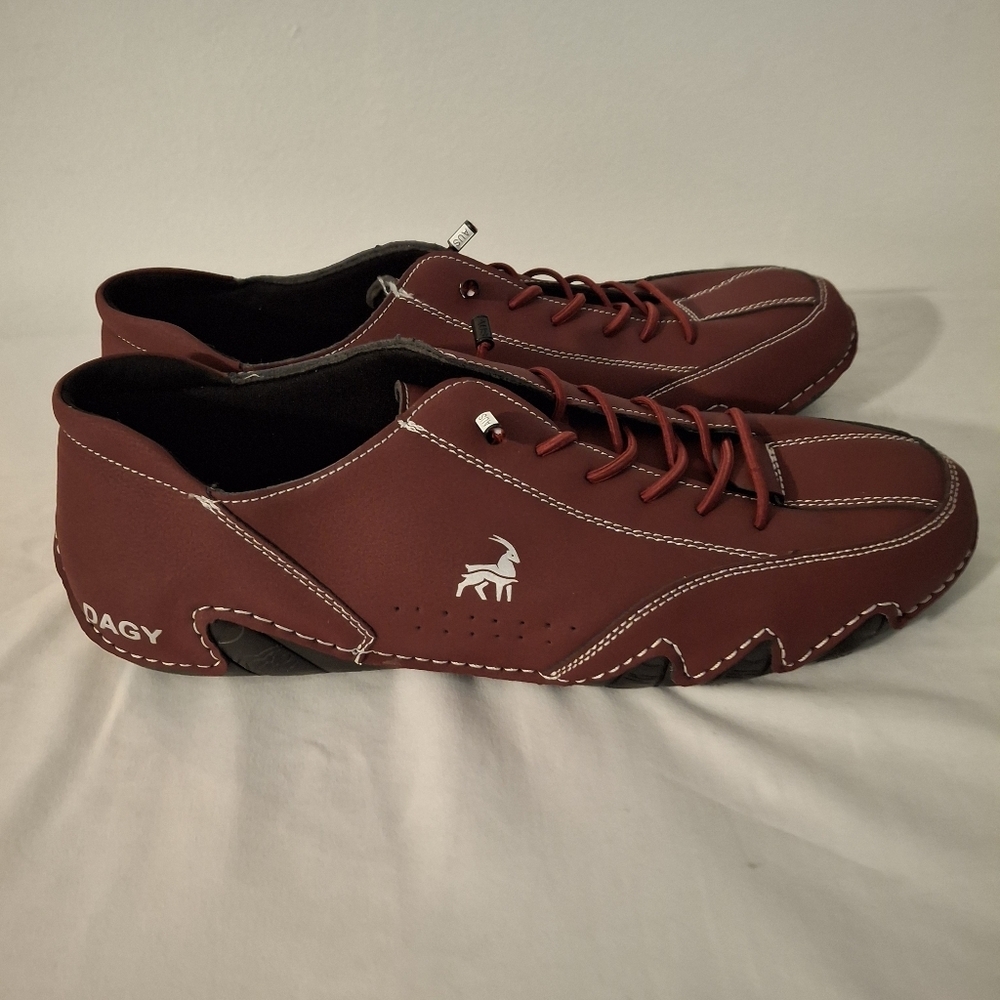 Dagy Burgandy Men's Sneakers with Low-Profile Silhouette and Bungi Closure - Picture 4 of 7